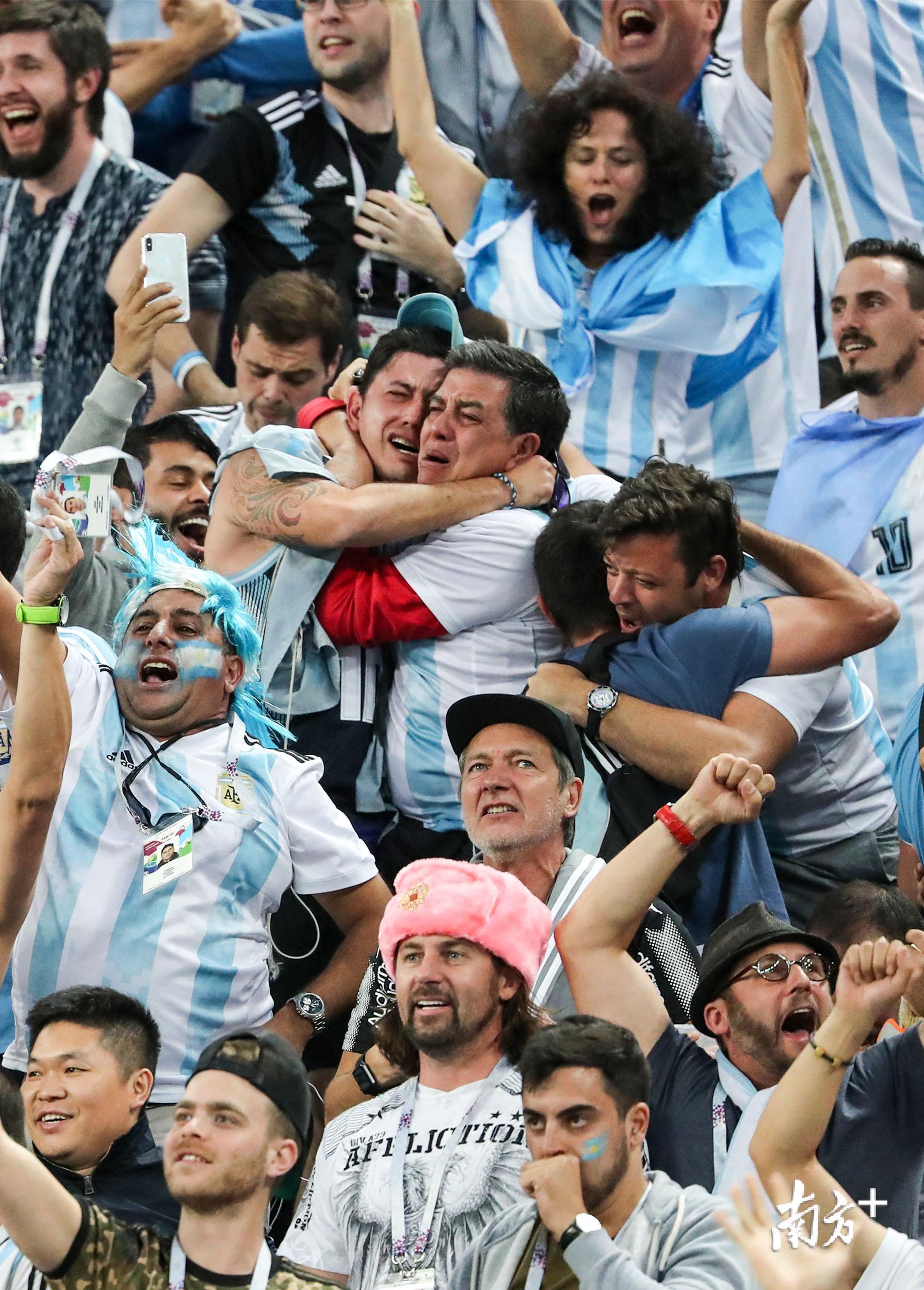 爱游戏体育-阿根廷险胜日本，加维统治全场的简单介绍