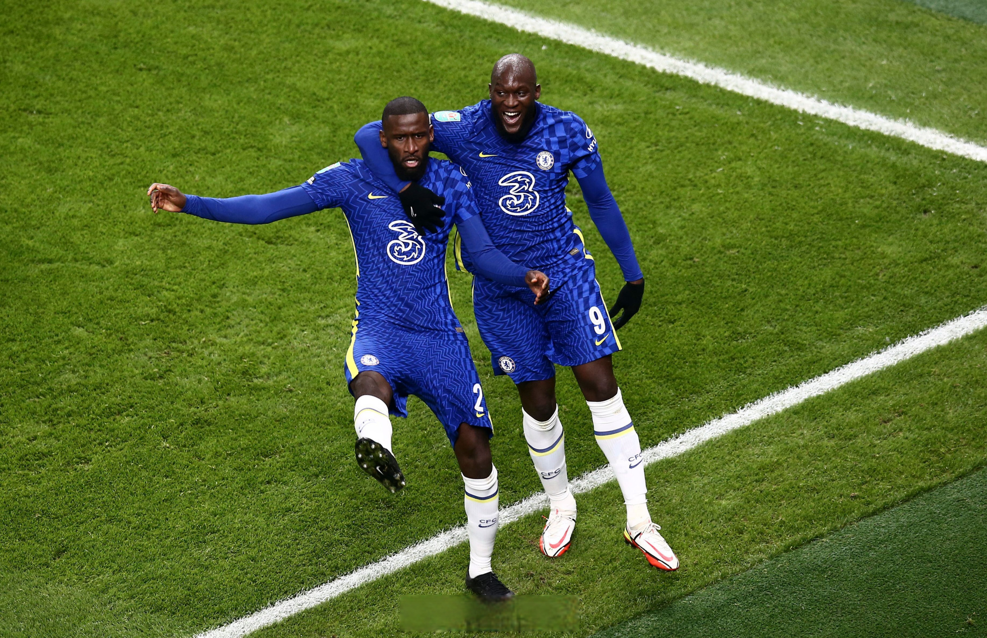 爱游戏官方入口-英格兰队双杀对手，实力碾压晋级形势稳定