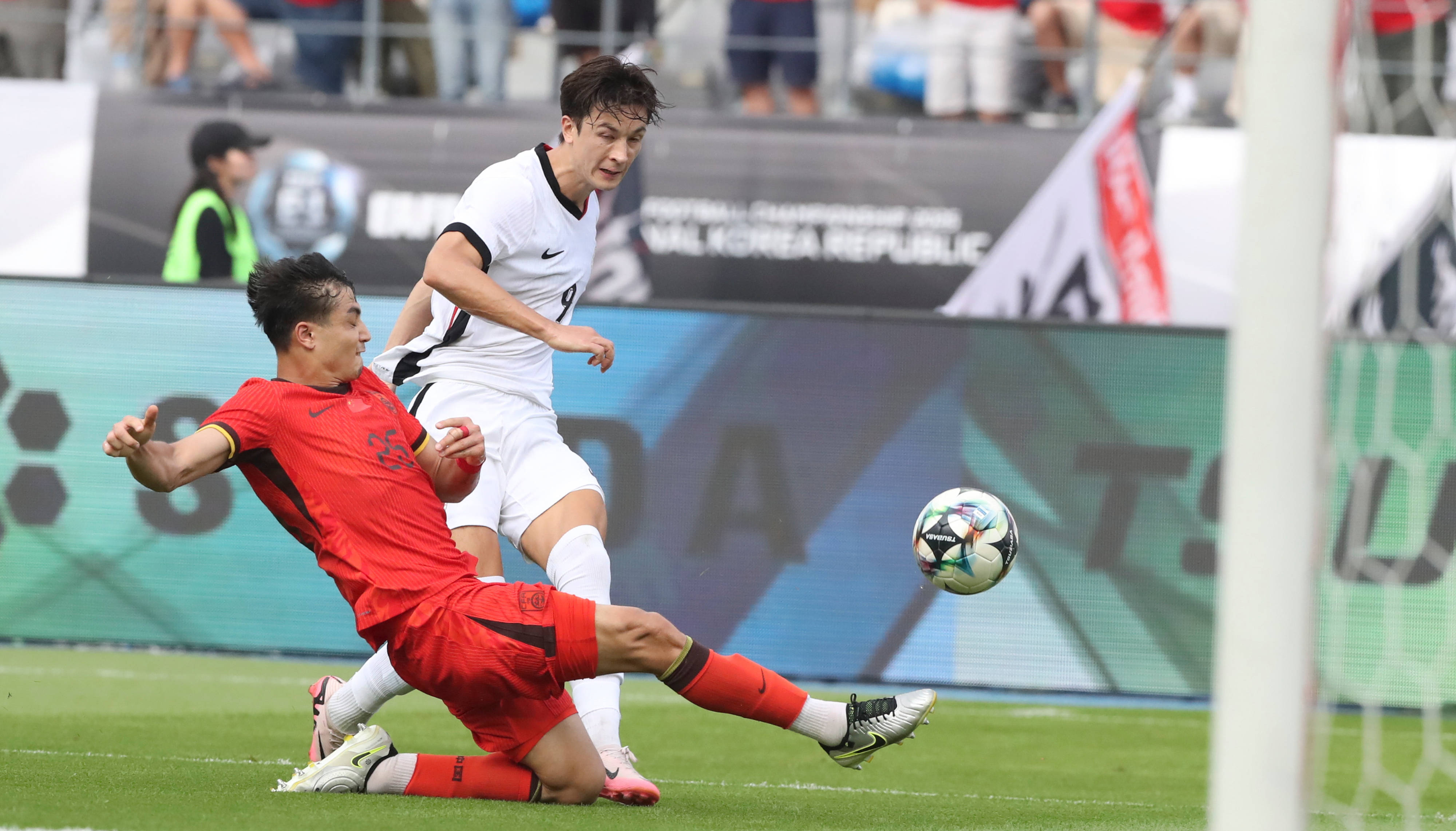 爱游戏中国-东亚球队在国际足球赛事中夺冠的简单介绍