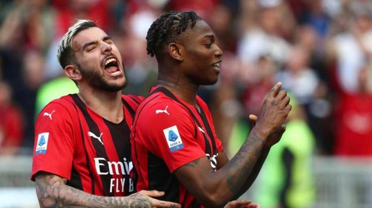 佛罗伦萨主场逆转取胜,豪取三分的简单介绍 佛罗伦萨主场逆转取胜,豪取三分的简单介绍