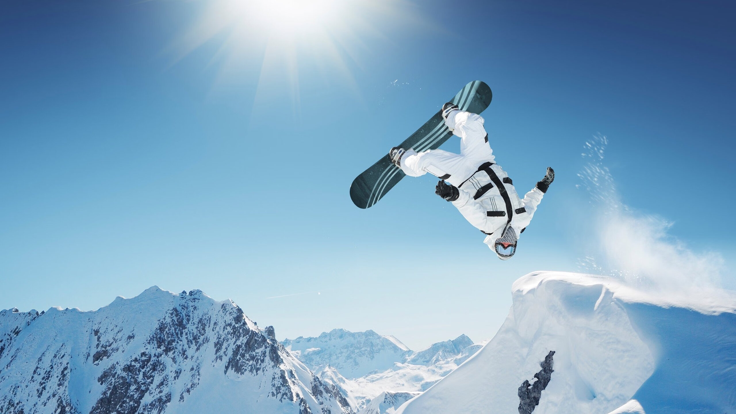 英超争冠之夜，萨卡攻防两端的统治艺术