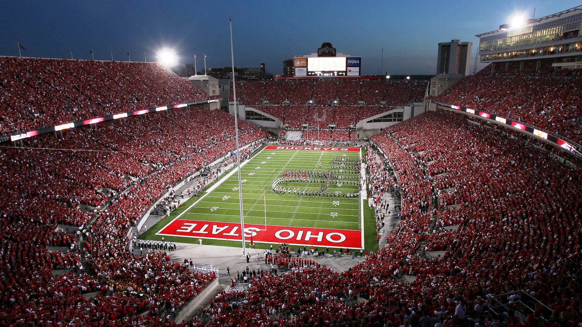 跨界火力,从波斯铁骑到绿茵战场,压制美学与冠军野望